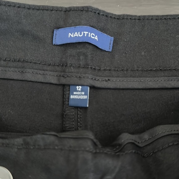 NÁUTICA Twill Women’s Shorts Black 12 - Picture 5 of 5
